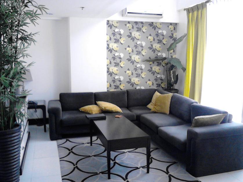 Diamond Suites & Residences